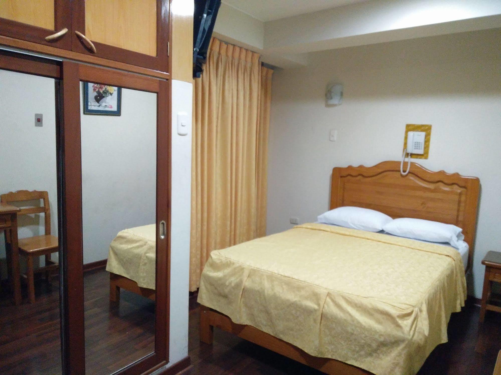 Hotel Panamericano Lima Zewnętrze zdjęcie