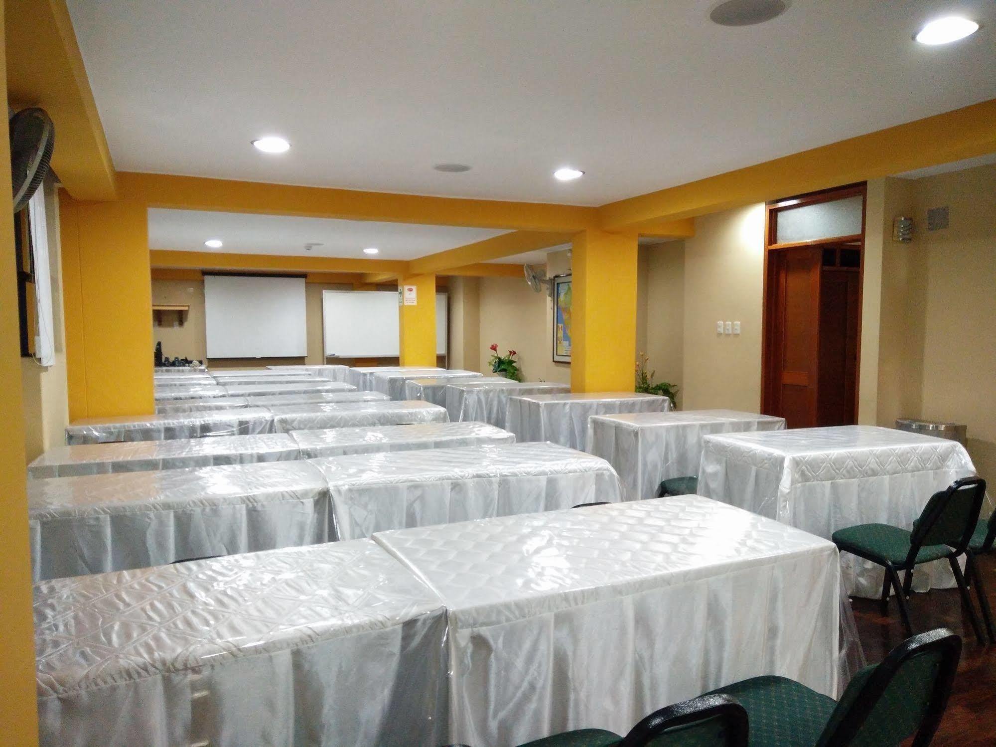Hotel Panamericano Lima Zewnętrze zdjęcie